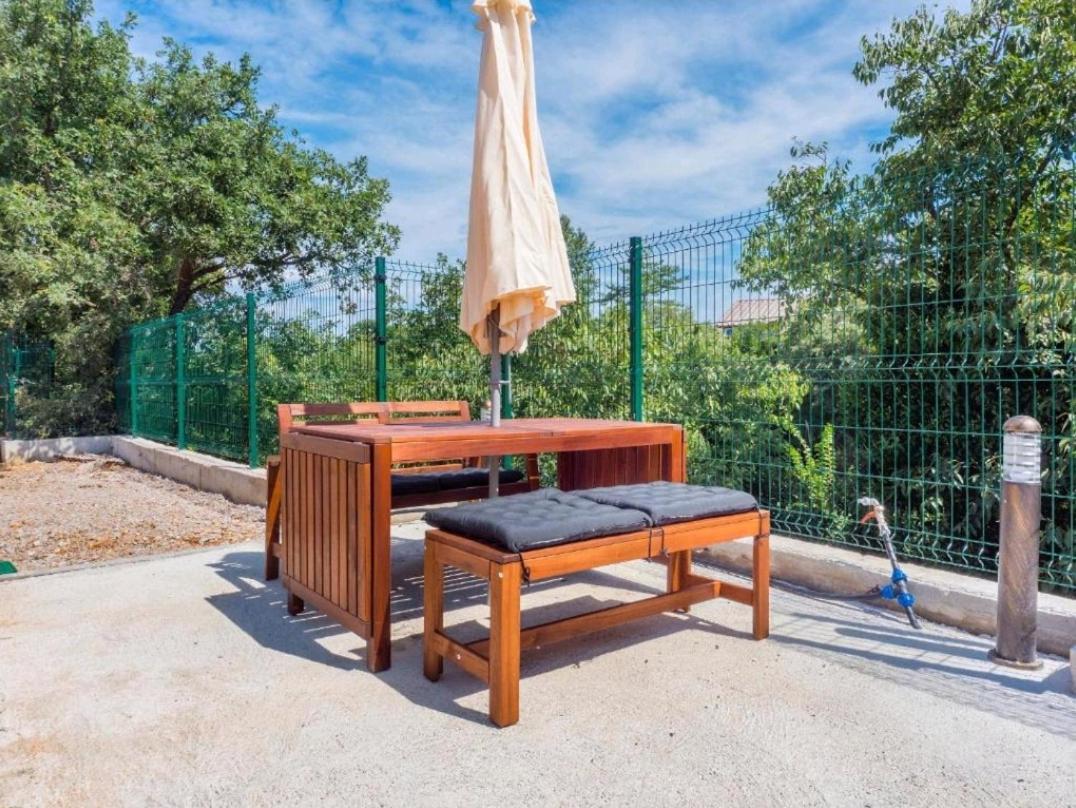 Adriatico Apartamento Omišalj Exterior foto