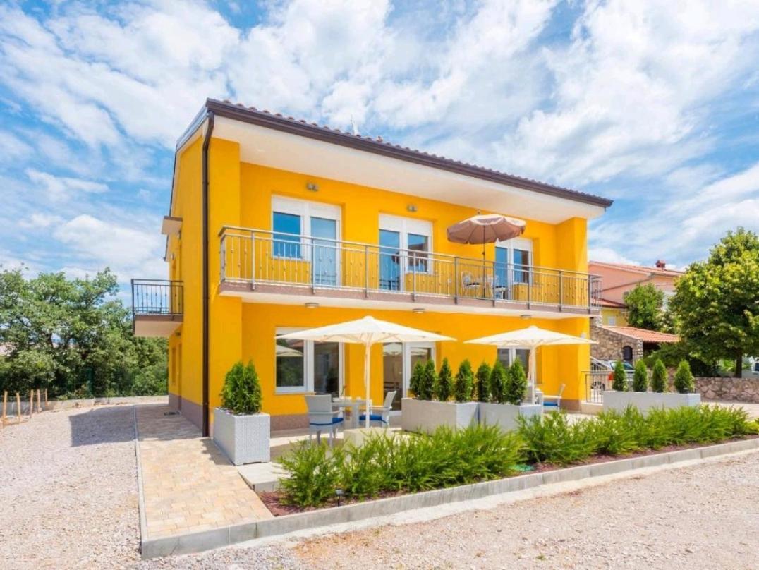 Adriatico Apartamento Omišalj Exterior foto