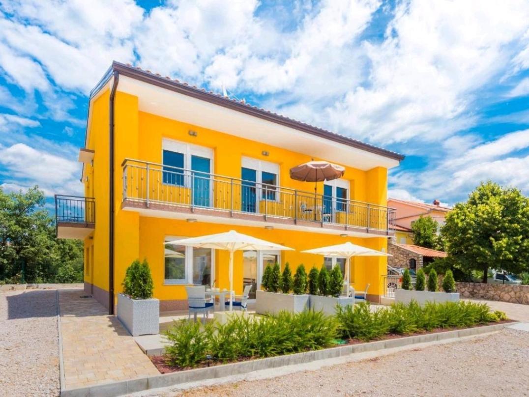 Adriatico Apartamento Omišalj Exterior foto